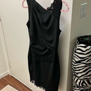 VENUS Black Asymmetrical Lace Dress